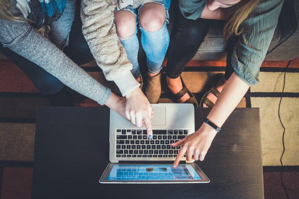 How to Become a Cybersecurity Specialist in 2025? 6 network-professional