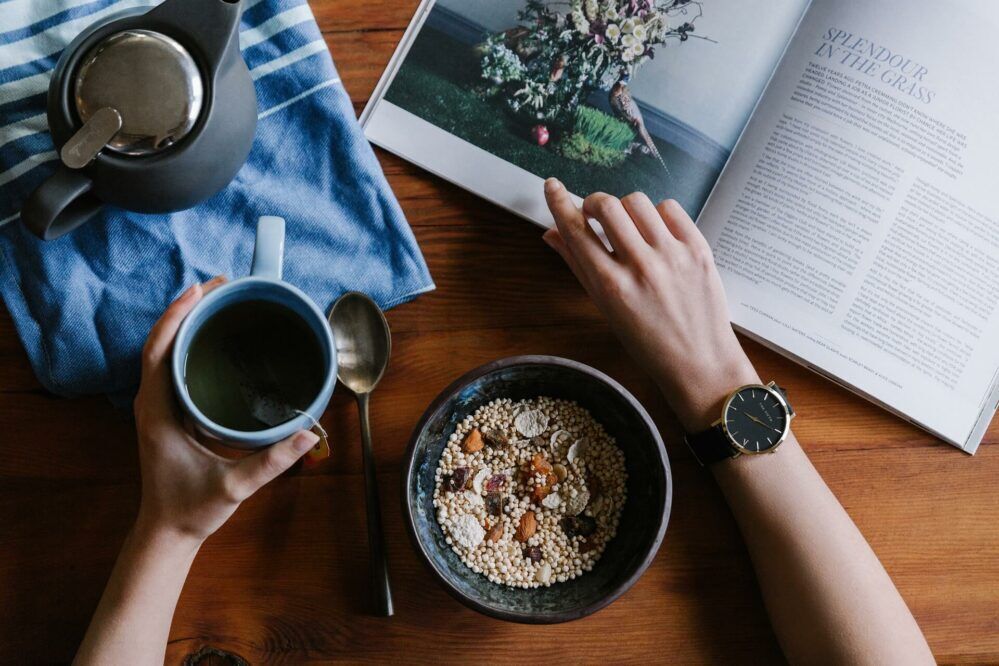 Best Habits of Successful Students 10 eating-a-healthy-breakfast.jpg