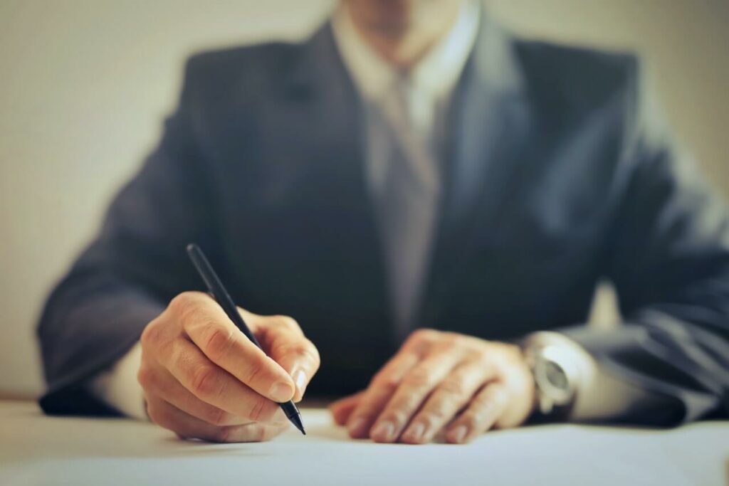 How to Choose a Career: 7 Steps to Find One 7 create-a-vision-for-your-future