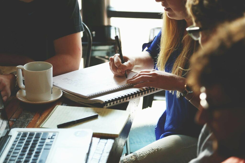 11 Tips on How to Get an Internship With No Experience 4 why-is-it-important-to-get-an-internship
