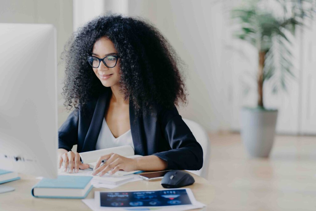 How Much Does an Online Bachelor’s Degree Cost? 5 books-and-supplies