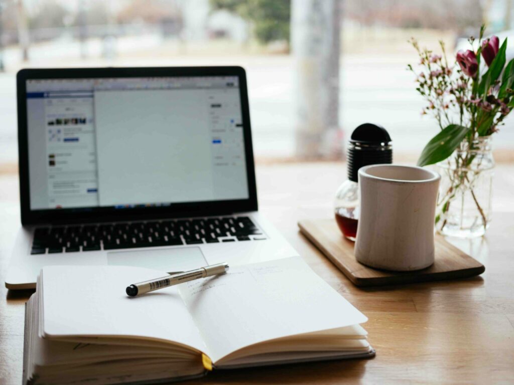 How Do Online Colleges Work Bay Atlantic University Washington D C how-do-online-colleges-work-bay-atlantic-university-washington-d-c