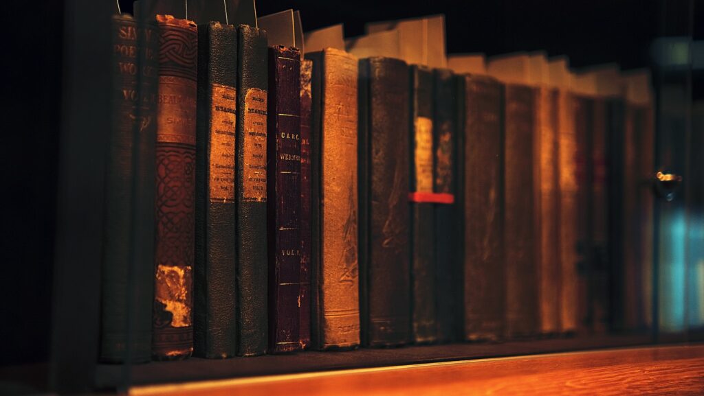 What Is an Associate Degree? Types, Features, and Career Paths 5 aa-associate-of-arts